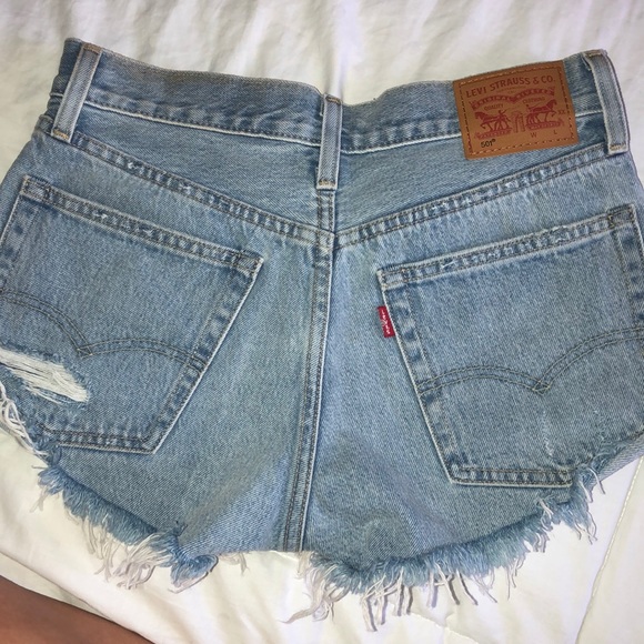 Levi Short - Picture 3 of 4